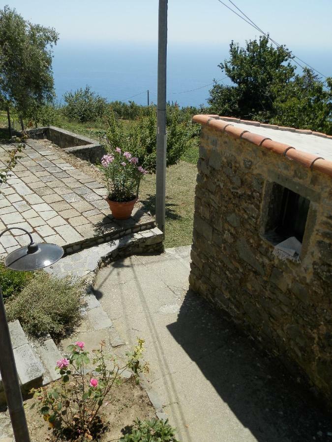 Tra Er Boscu Er Maa Villa Volastra Exterior photo